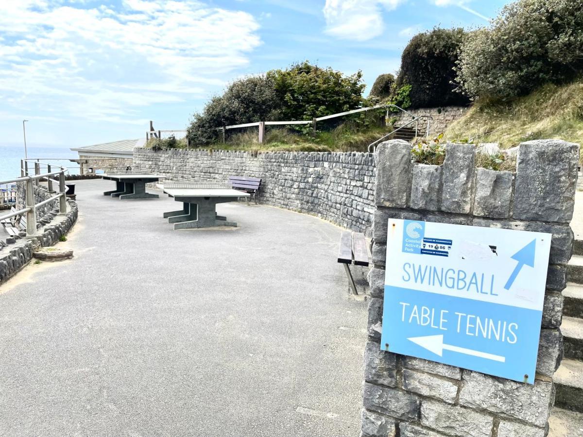Sea View Family Stay By Beach Gym & Parking Bournemouth Exterior foto