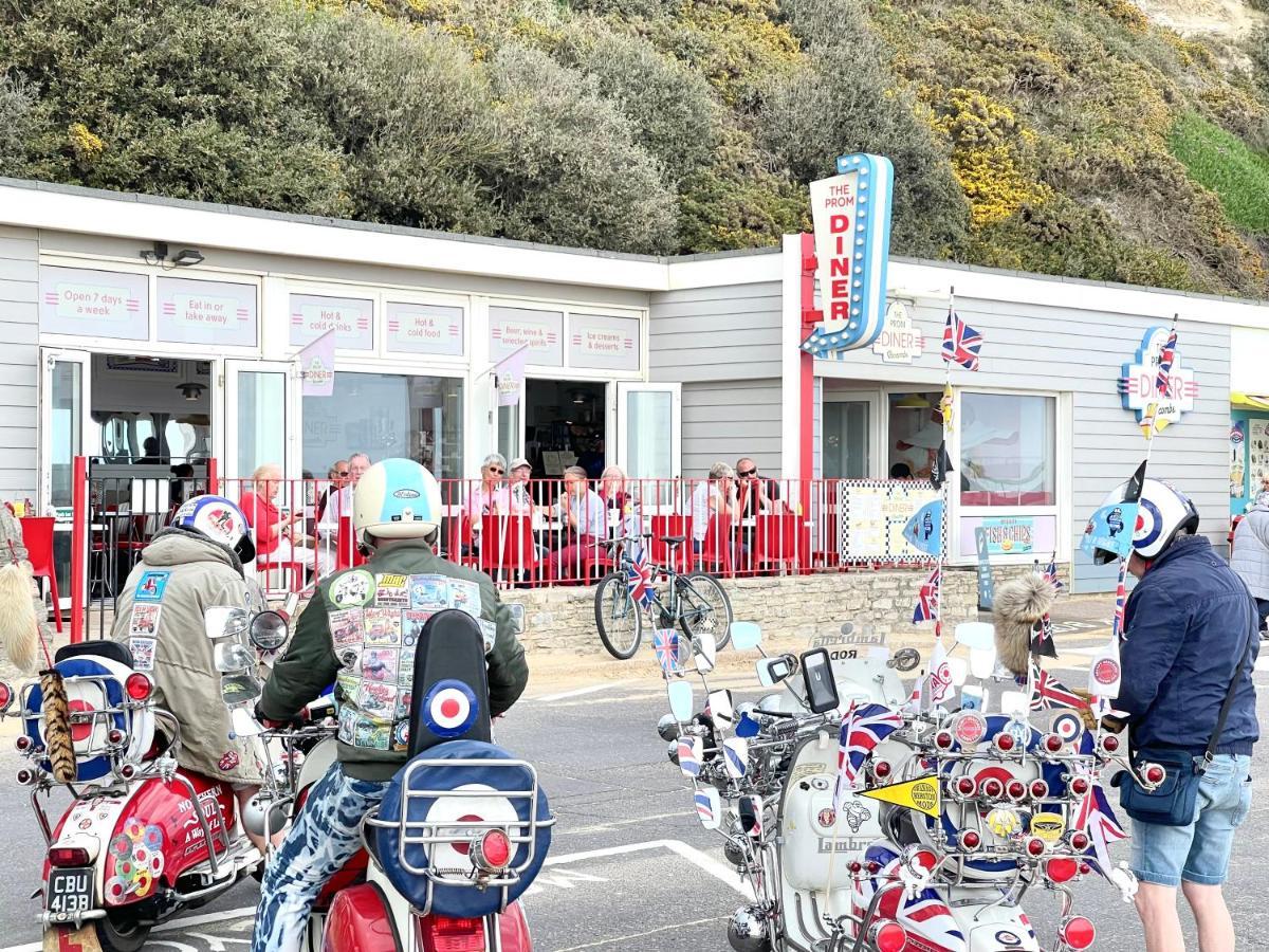 Sea View Family Stay By Beach Gym & Parking Bournemouth Exterior foto