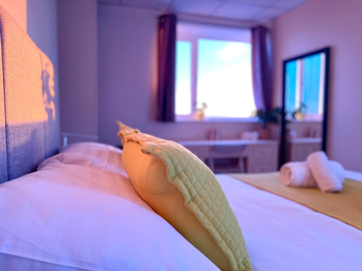 Sea View Family Stay By Beach Gym & Parking Bournemouth Exterior foto